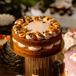 Torta Naked: gli strati a vista, l'eleganza senza filtri